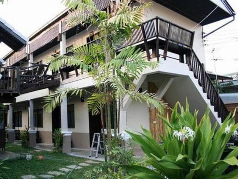 Saithong Guesthouse Chiang Mai Exteriör bild