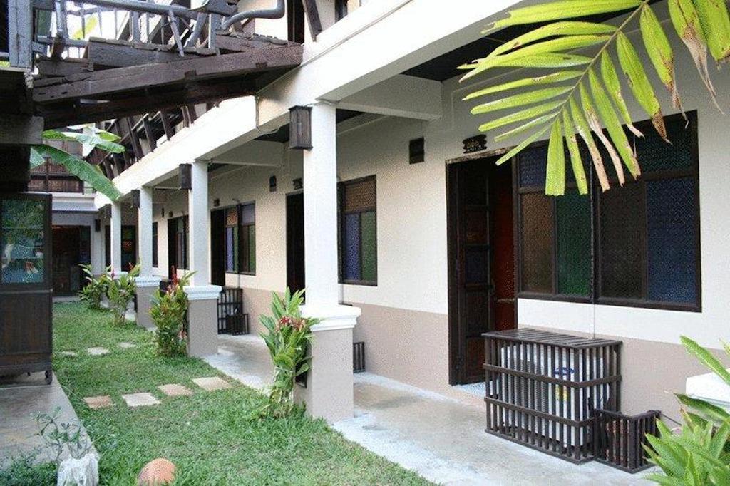 Saithong Guesthouse Chiang Mai Exteriör bild