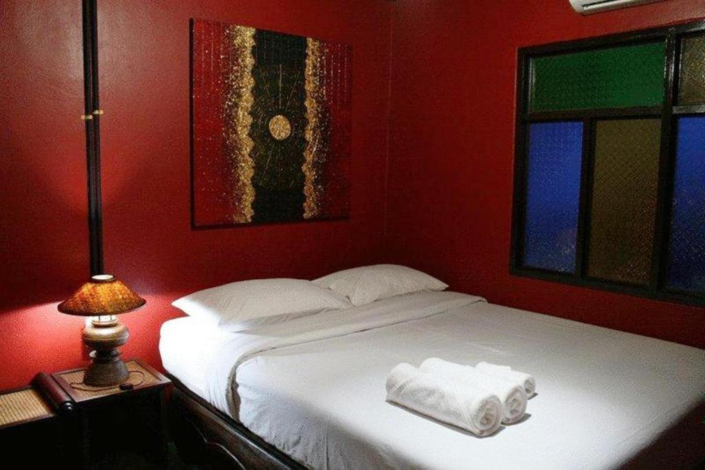 Saithong Guesthouse Chiang Mai Rum bild